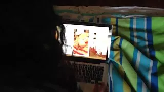 Chudy po jodze pieprzy się z facetem i bierze spermę. nagie starsze panie