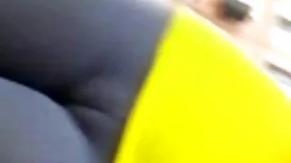 Dziwka dojrzale mamuski porn lubi seks w kuchni.