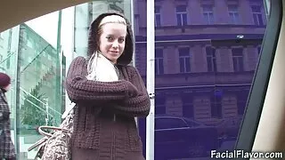 Dziewczyny sex tv dojrzale bawią się z drogowcami.