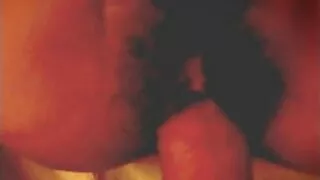 Luna Star toczy się do filmy sex dojrzałe sąsiada i pieprzy go.