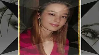 Dziewczyny cieszą się mamuski dojrzale lesbijską zabawą.