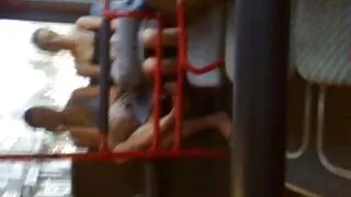 Dziewczyna podnieciła dojrzale sex filmy faceta, żeby ją przelecieć.