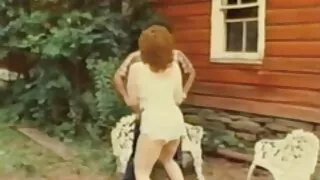 Tenisistka Kate Dee przegrała mecz dojzale mamuski i spłaciła dług seksem.