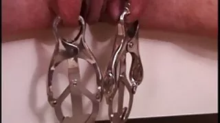 Czeskie i ukraińskie cipki sex dojrzałe mamuśki można kupić za lody.