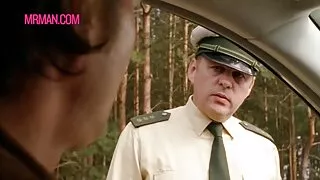 Jedzie kobiety dojrzałe sex do sąsiada po ruchanie.