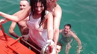 Urocze ruchanie darmowe filmy erotyczne starsze po masażu.