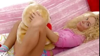 Sex z starsze panie erotyka fikcyjną dziewczyną.