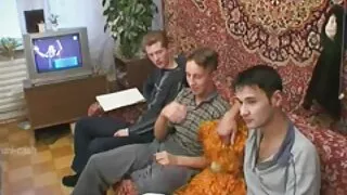 Madison Summers sex fotki dojrzałe rozkłada nogi przed przyrodnim bratem.
