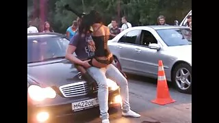 Jeździ na członku instruktora jazdy. starsze panie porn